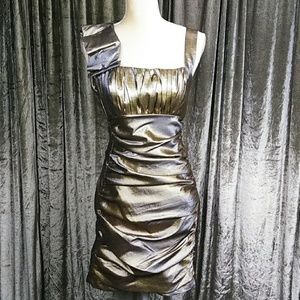 Size 10 Jessica McClintock Gold Metallic Dress